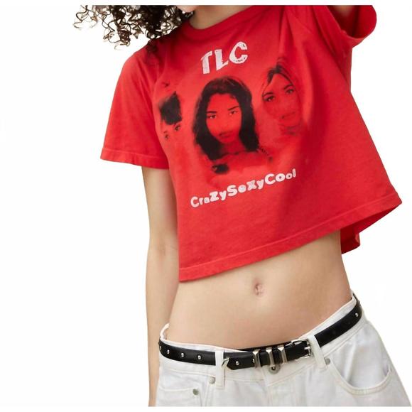 NEW DAYDREAMER crazy sexy cool boxy crop tee top in vintage red - Picture 3 of 4